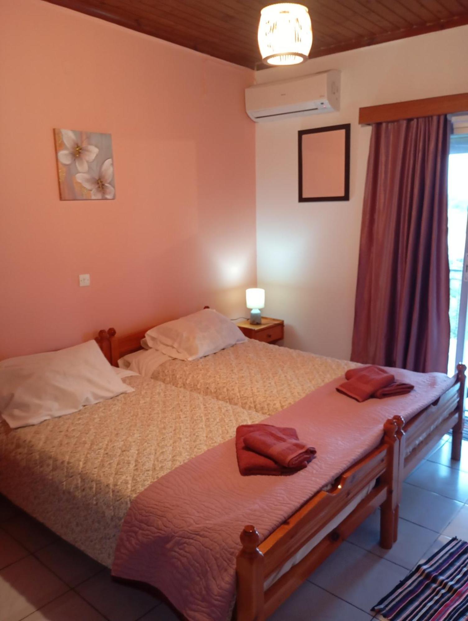 Pandokrátor Mylonas Rooms מראה חיצוני תמונה